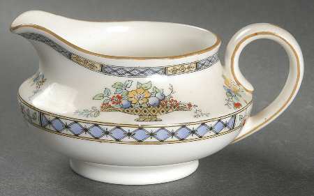 Strathmore Creamer