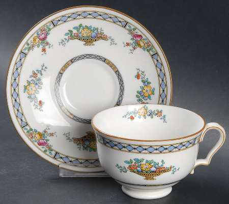 Strathmore Footed Cup & Saucer Set