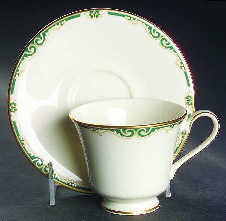 St. Regis Footed Cup & Saucer Set