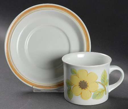 Summer Days Flat Cup & Saucer Set
