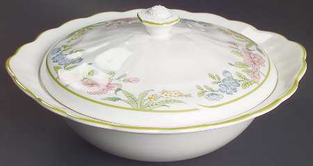 Sudbury Round Covered Vegetable