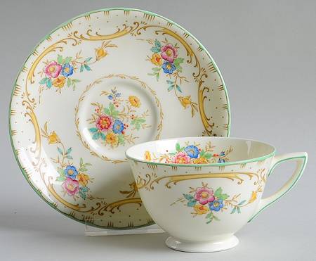 The Sutton Footed Cup & Saucer Set