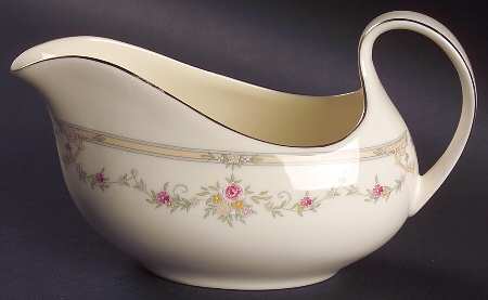 Tamara Gravy Boat