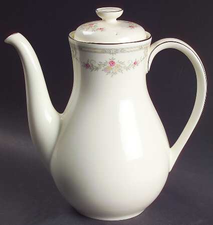 Tamara Coffee Pot & Lid