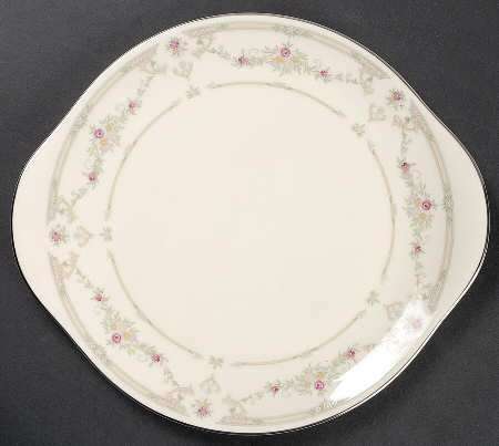 Tamara Handled Cake Plate