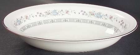 Tara 10" Oval Vegetable Bowl