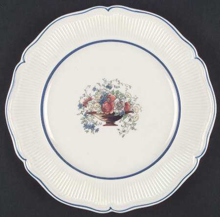Tazza by Royal Doulton