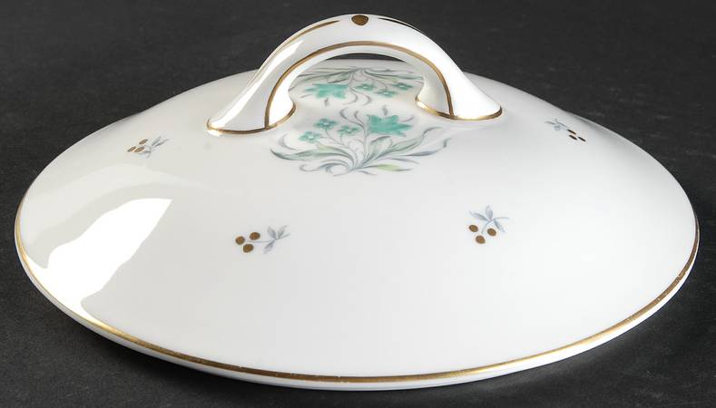 Temple Garden Lid for Round Vegetable