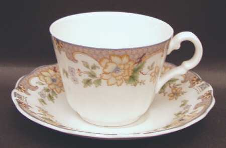 Temple Garden Flat Cup & Saucer Set