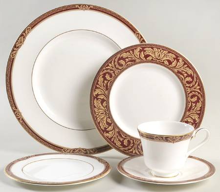 Tennyson 5 Piece Place Setting by Royal Doulton