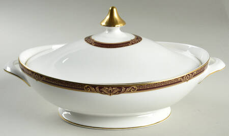 Tennyson Oval Covered Vegetable