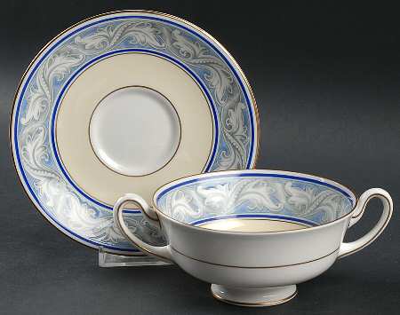 The Tewkesbury Footed Cream Soup Bowl & Saucer Set