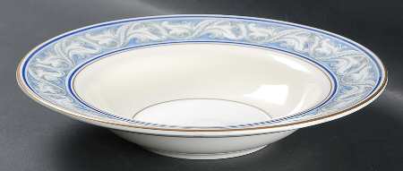 The Tewkesbury Large Rim Soup Bowl