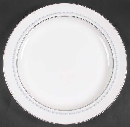Tiara 13" Chop Plate (Round Platter)