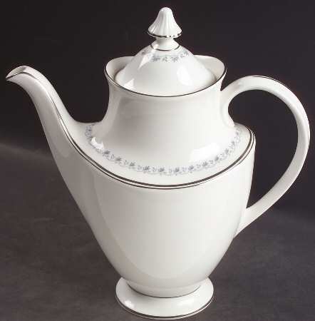 Tiara Coffee Pot & Lid