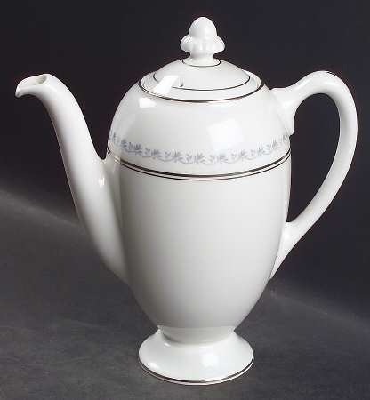 Tiara Small Coffee Pot & Lid