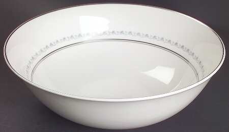 Tiara 9" Salad Serving Bowl