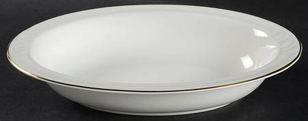 Tiara 10" Oval Vegetable Bowl