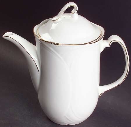Tiara Coffee Pot & Lid