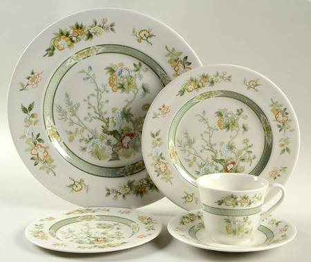 Tonkin 40 Piece Estate Set