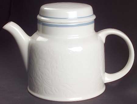 Tracery Mist Teapot & Lid