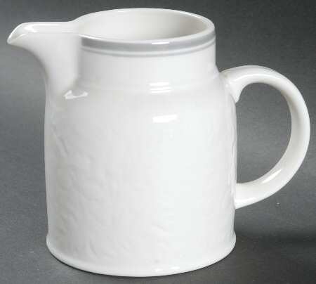 Tracery Smoke Creamer