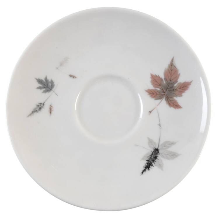 Tumbling Leaves Saucer for Oversized Cup
