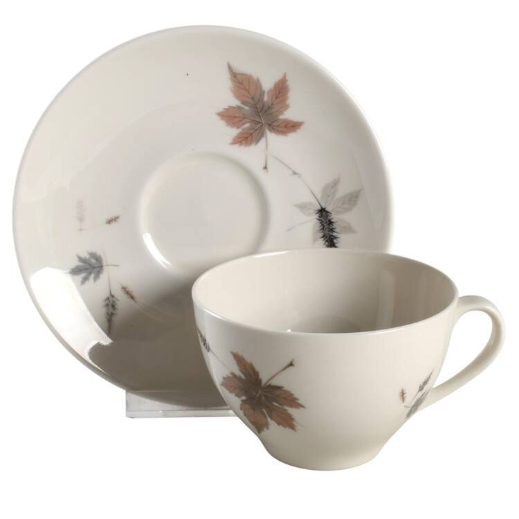 Tumbling Leaves Oversized Cup & Saucer Set