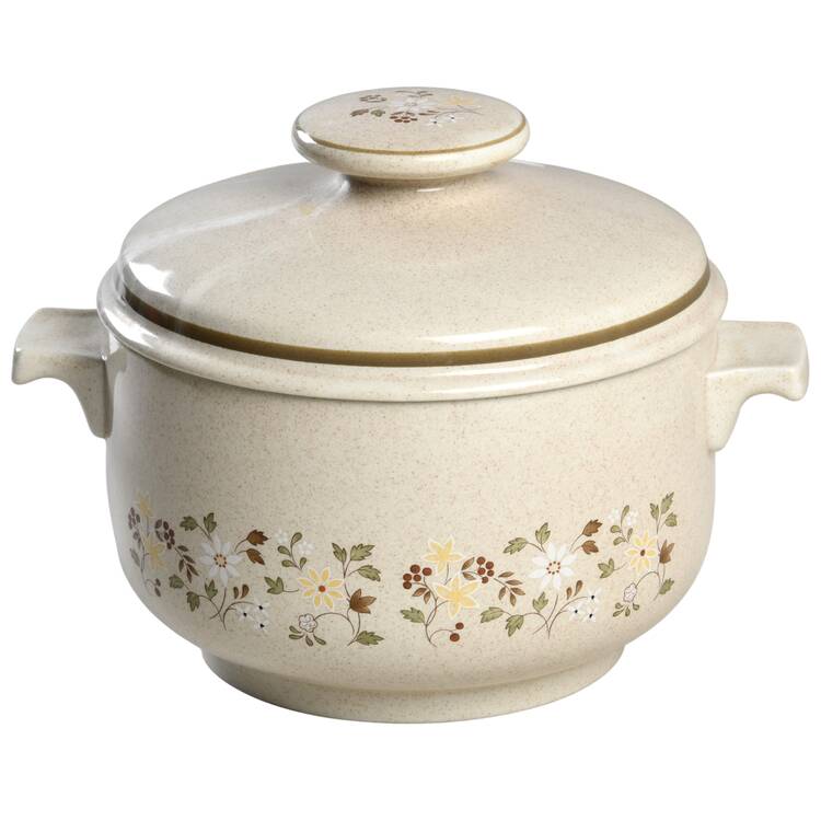 Uplands 2.5 Qt Round Covered Casserole
