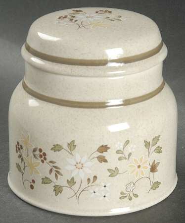Uplands Sugar Bowl & Lid