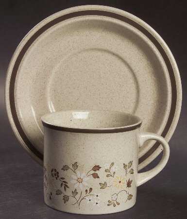Uplands Flat Cup & Saucer Set
