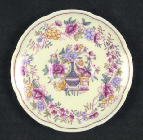 V1104 by Royal Doulton