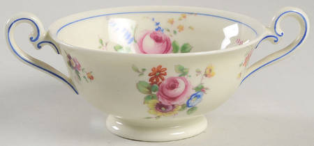 V335 Footed Bouillon Cup & Saucer