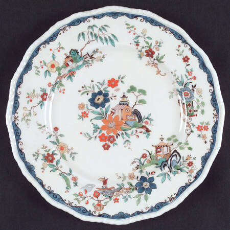 V914 by Royal Doulton