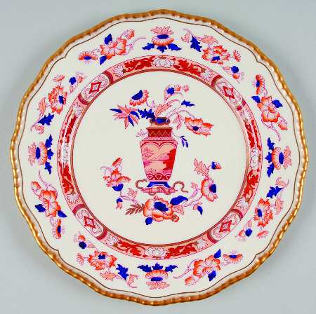 V976 by Royal Doulton
