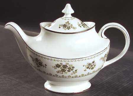 Valley Green Teapot & Lid