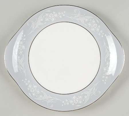Valleyfield Handled Cake Plate