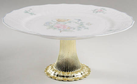 Valencia Cake Stand with 4"-5" Metal Pedestal  Hc
