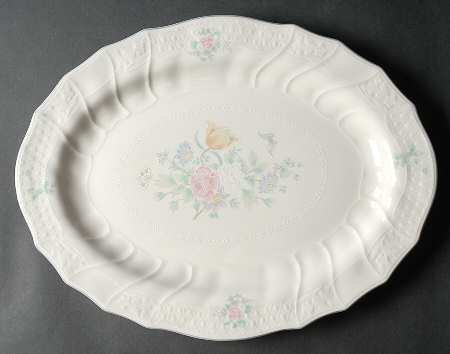 Valencia 16" Oval Serving Platter by Royal Doulton