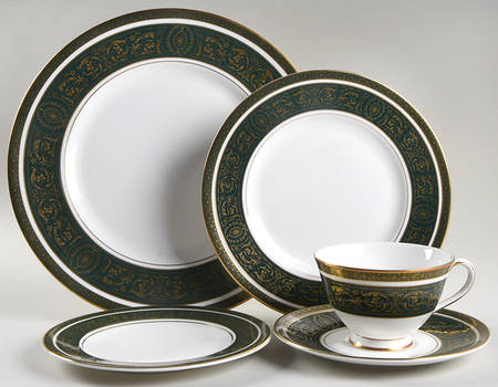 Vanborough Green 5 Piece Place Setting