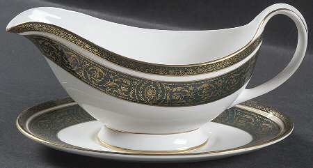 Vanborough Green Gravy Boat & Underplate