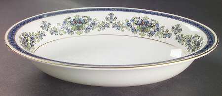 Venetia 10" Oval Vegetable Bowl