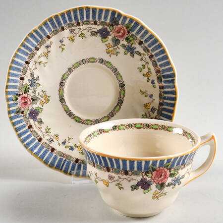 The Vernon Flat Cup & Saucer Set