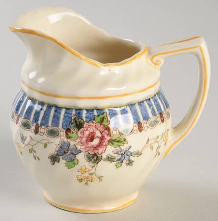 The Vernon Mini Creamer