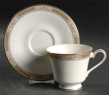 Vermont Brown Footed Cup & Saucer Set