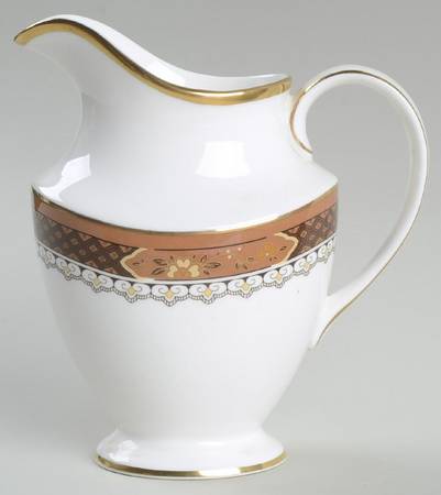 Verona Creamer