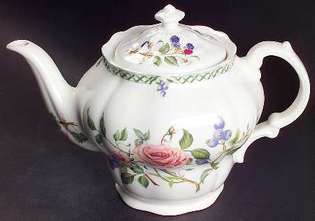 Victorian Garden Teapot & Lid