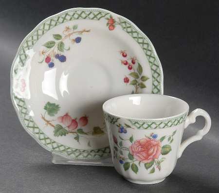 Victorian Garden Flat Demitasse Cup & Saucer Set