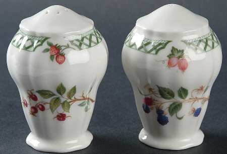 Victorian Garden Salt & Pepper Set