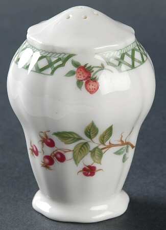 Victorian Garden Pepper Shaker